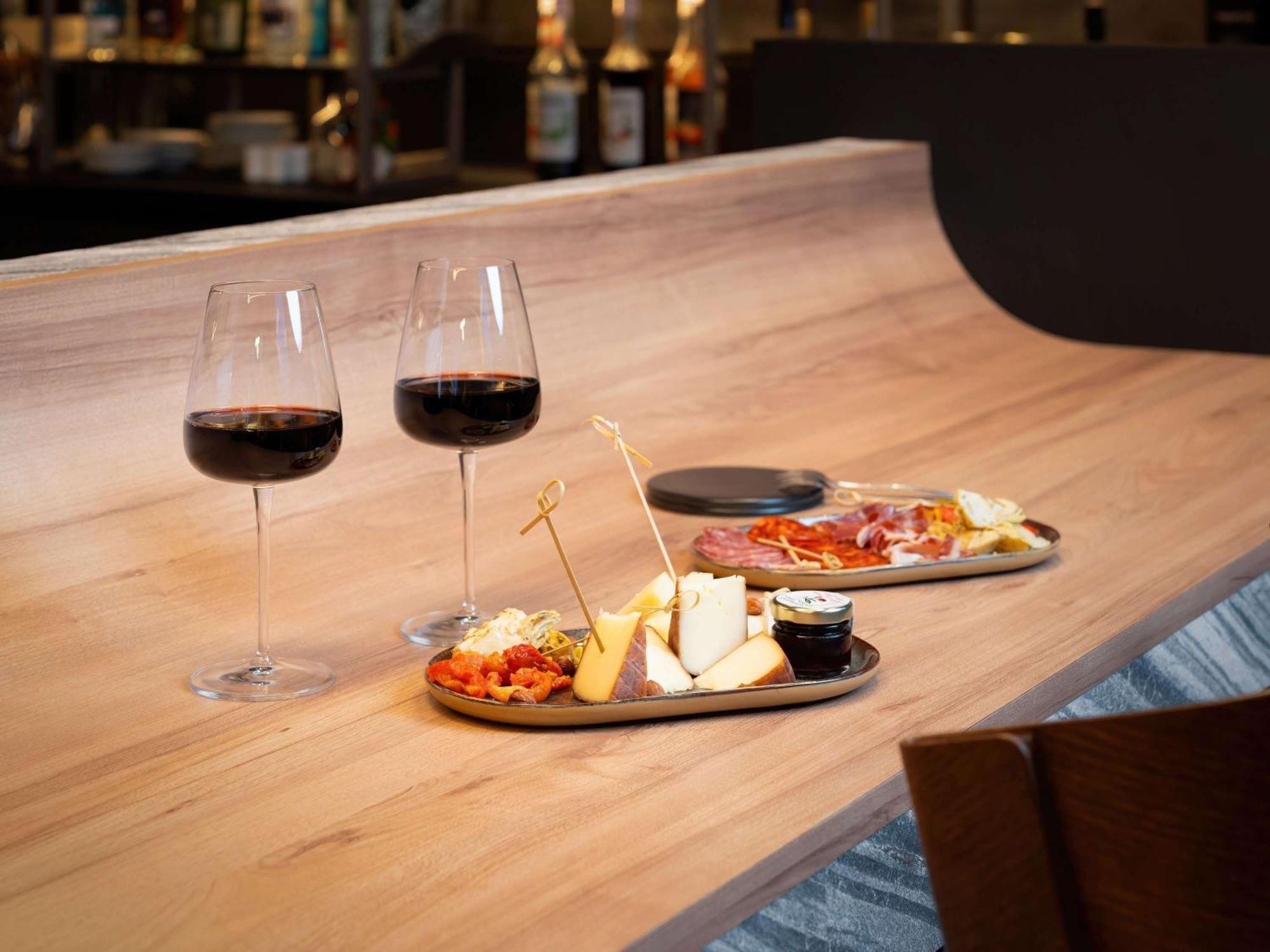Mercure Libourne Saint Emilion Exterior foto
